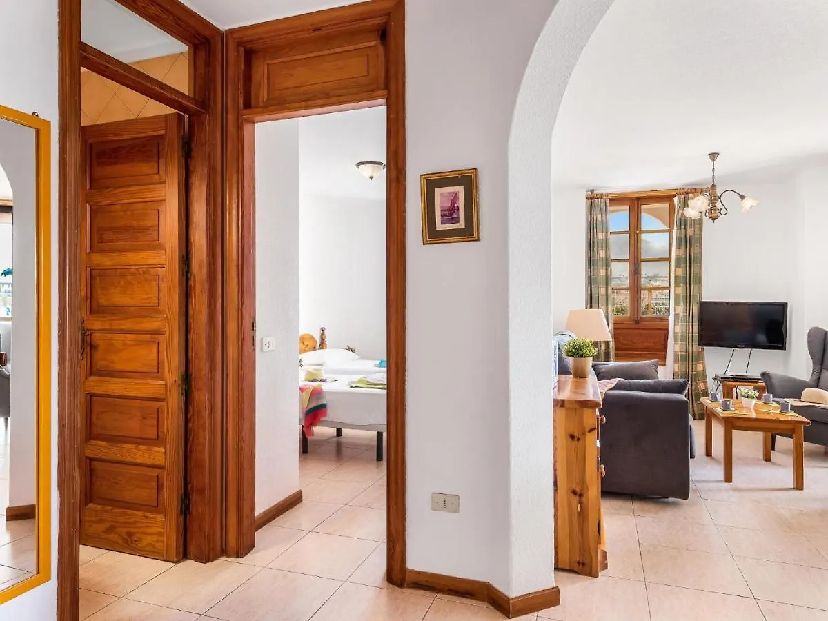665 Parque Santiago 2, Sea Front, Wifi Apartamento Playa de las Americas  Playa de las Americas (Tenerife)